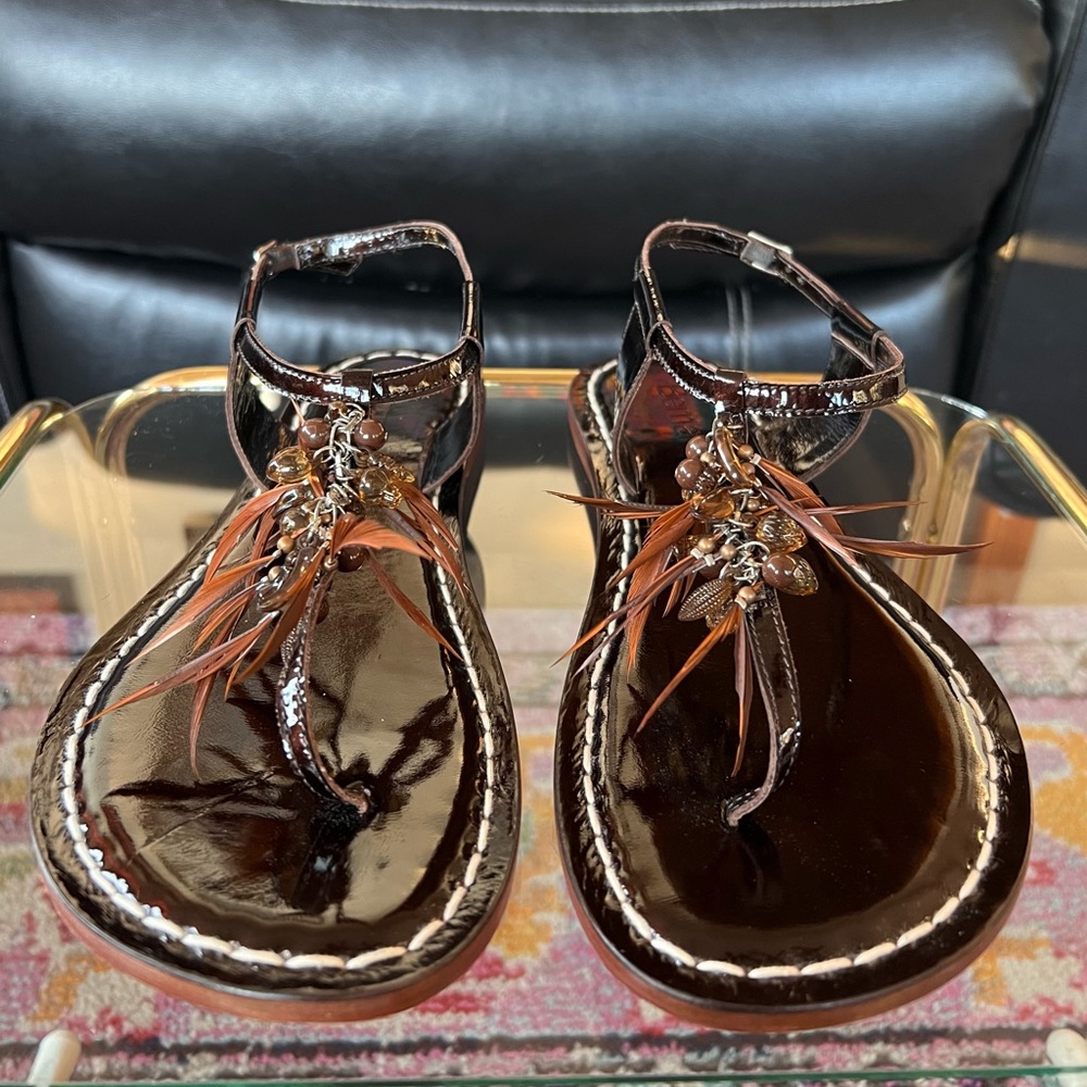 Bernardo Magnolia Sandals Size 9 Brown Patent